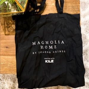 Magnolia homes tote (By Joanna Gaines)
